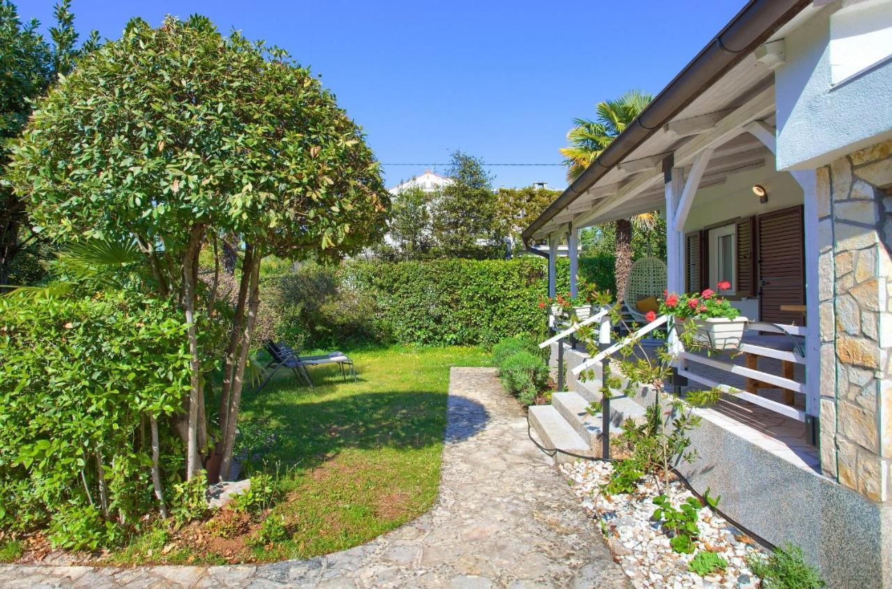 Villa House Memento à Malinska Extérieur photo